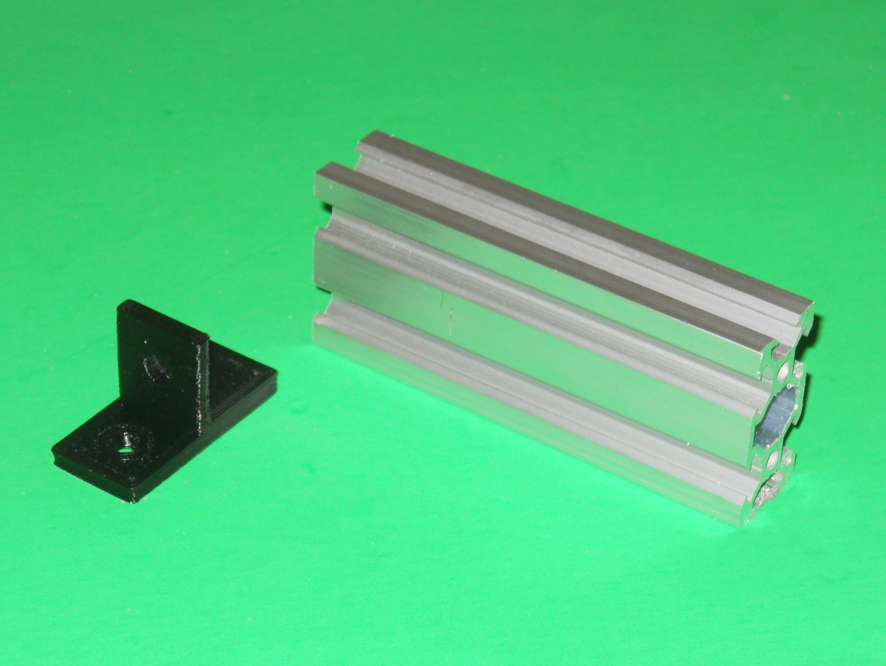 Extrusion Rail Customizable Fastener