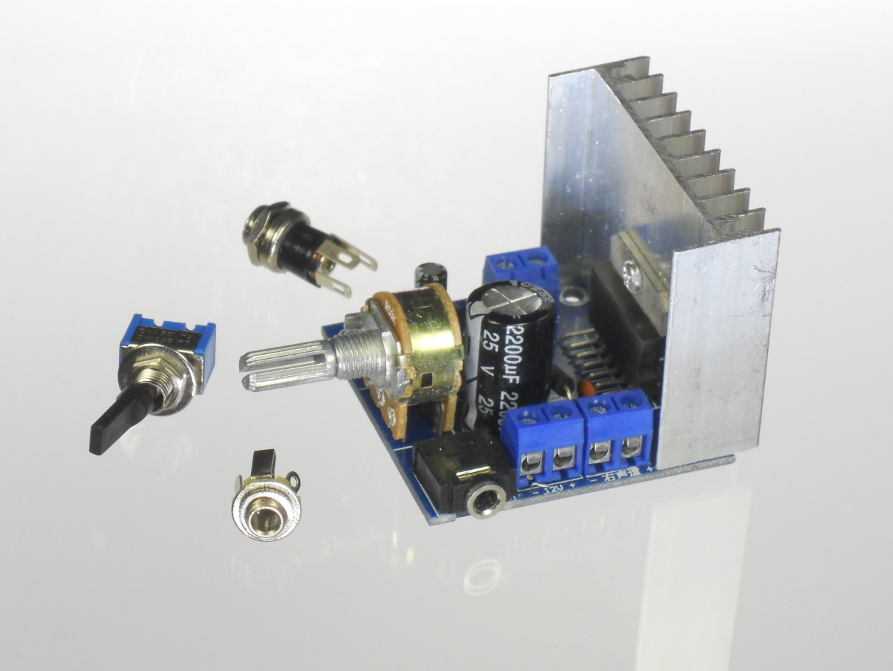 15W Stereo Amplifier Case