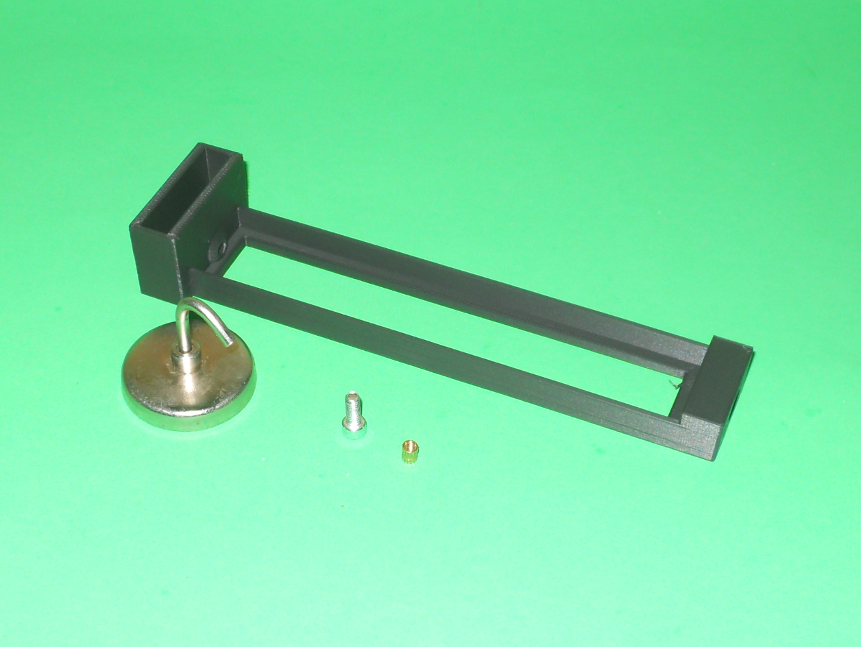 Logitech C170 Magnetic Holder