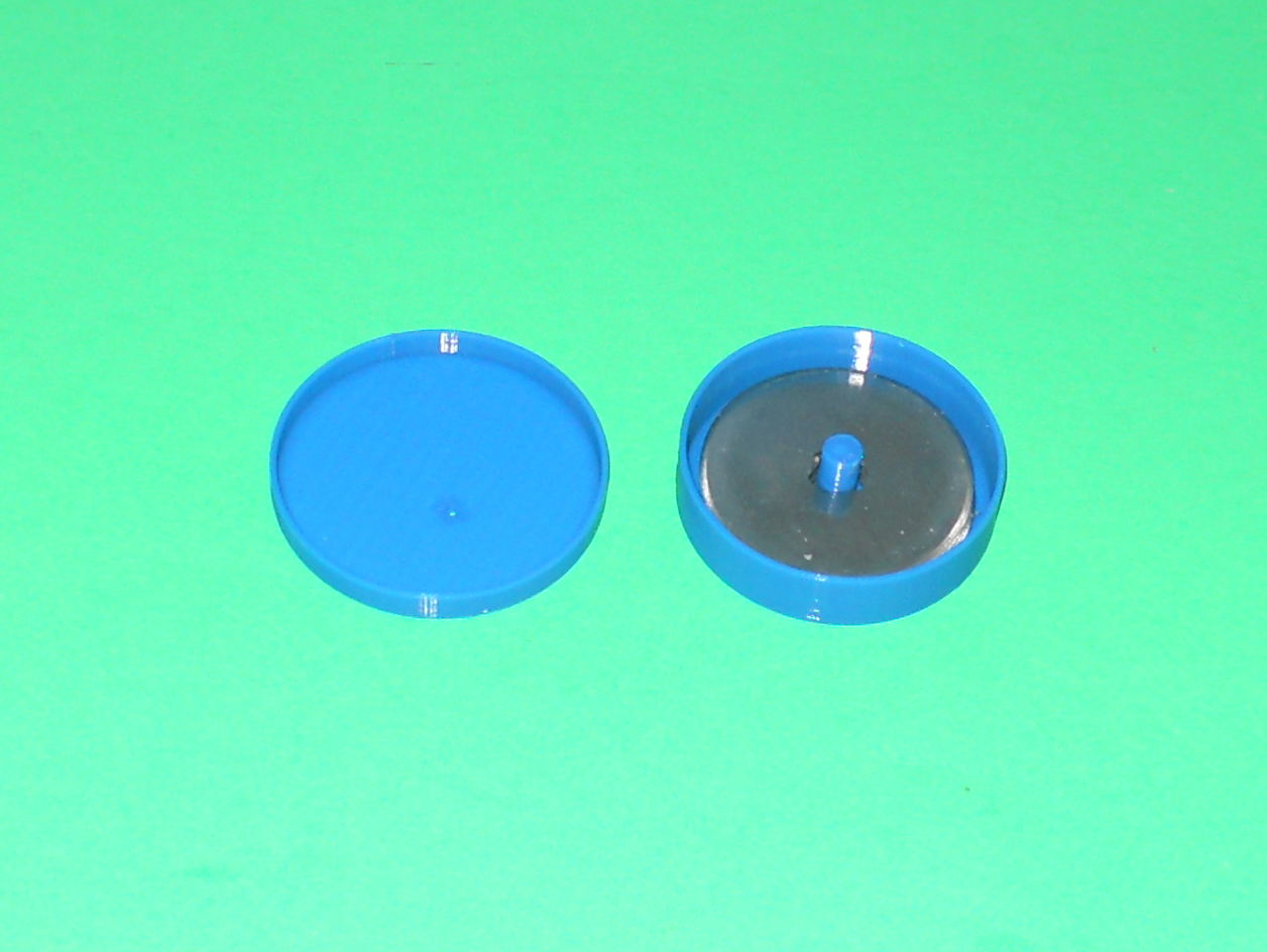 Parametric Cylindric Container with Center Pole